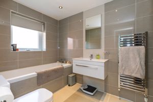 Ensuite- click for photo gallery